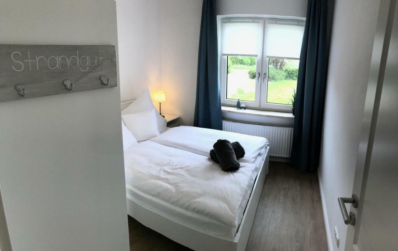Appartements unter Reet Tumlauer Koog Exterior foto