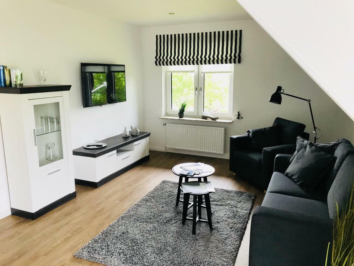Appartements unter Reet Tumlauer Koog Exterior foto
